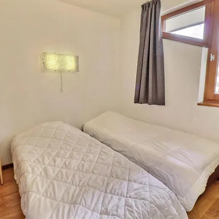 Confortable 2 Pieces, Skis Aux Pieds, Proche Commerces - Fr-1-182a-41